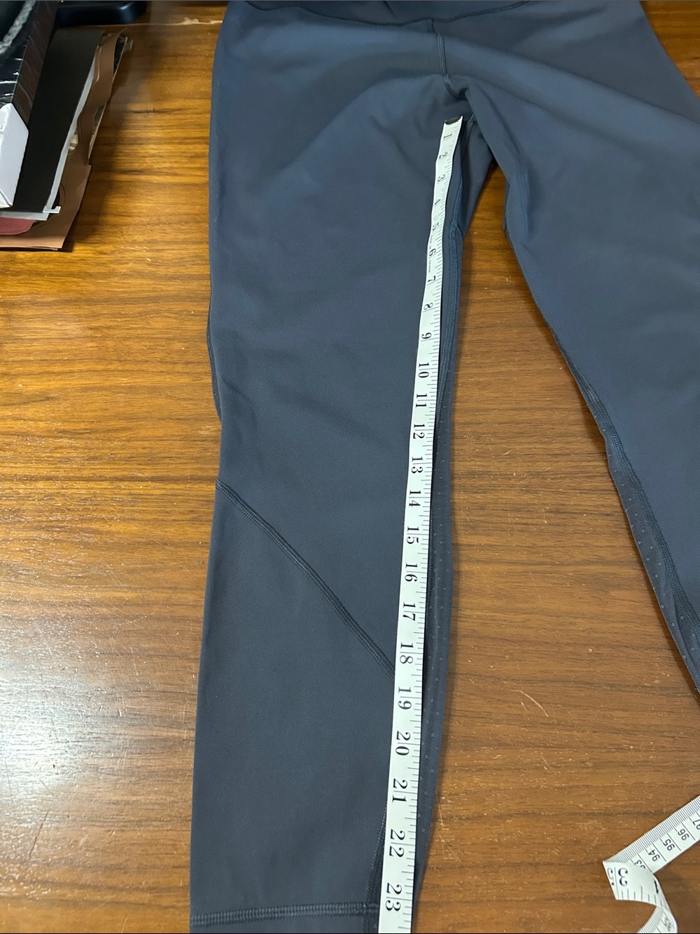 lululemon athletica gray Women's Performance Leggings - Picture 12 of 12